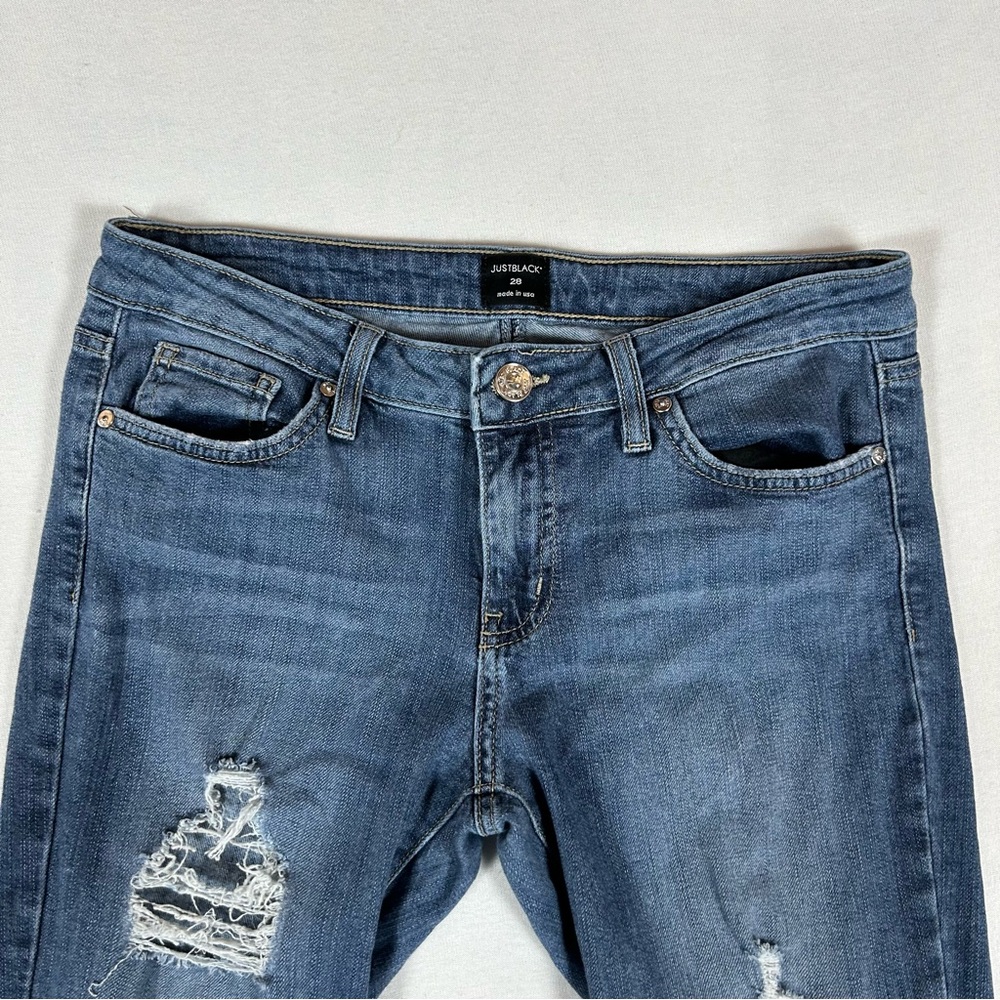 Just Black Boyfriend Jeans Womens 28 Blue Denim Distressed Medium Wash Mid Rise - Picture 2 of 11